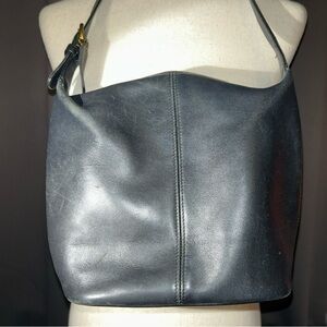 Vintage Coach Purse Black Leather Shoulder Bag | 1990s Made in Costa Rica